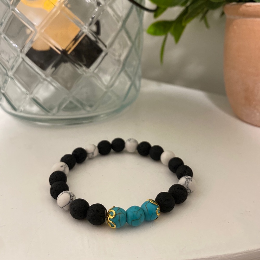 Gemstone beaded bracelet